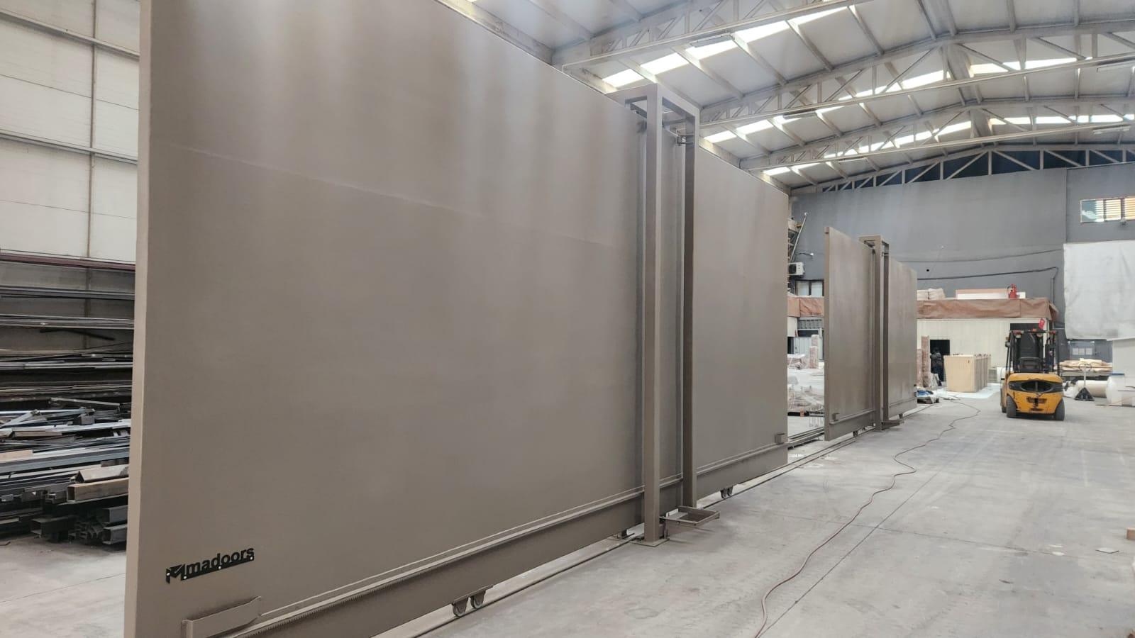 bullet resistant sliding gate